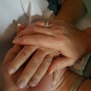 Meet your Posher, Carla